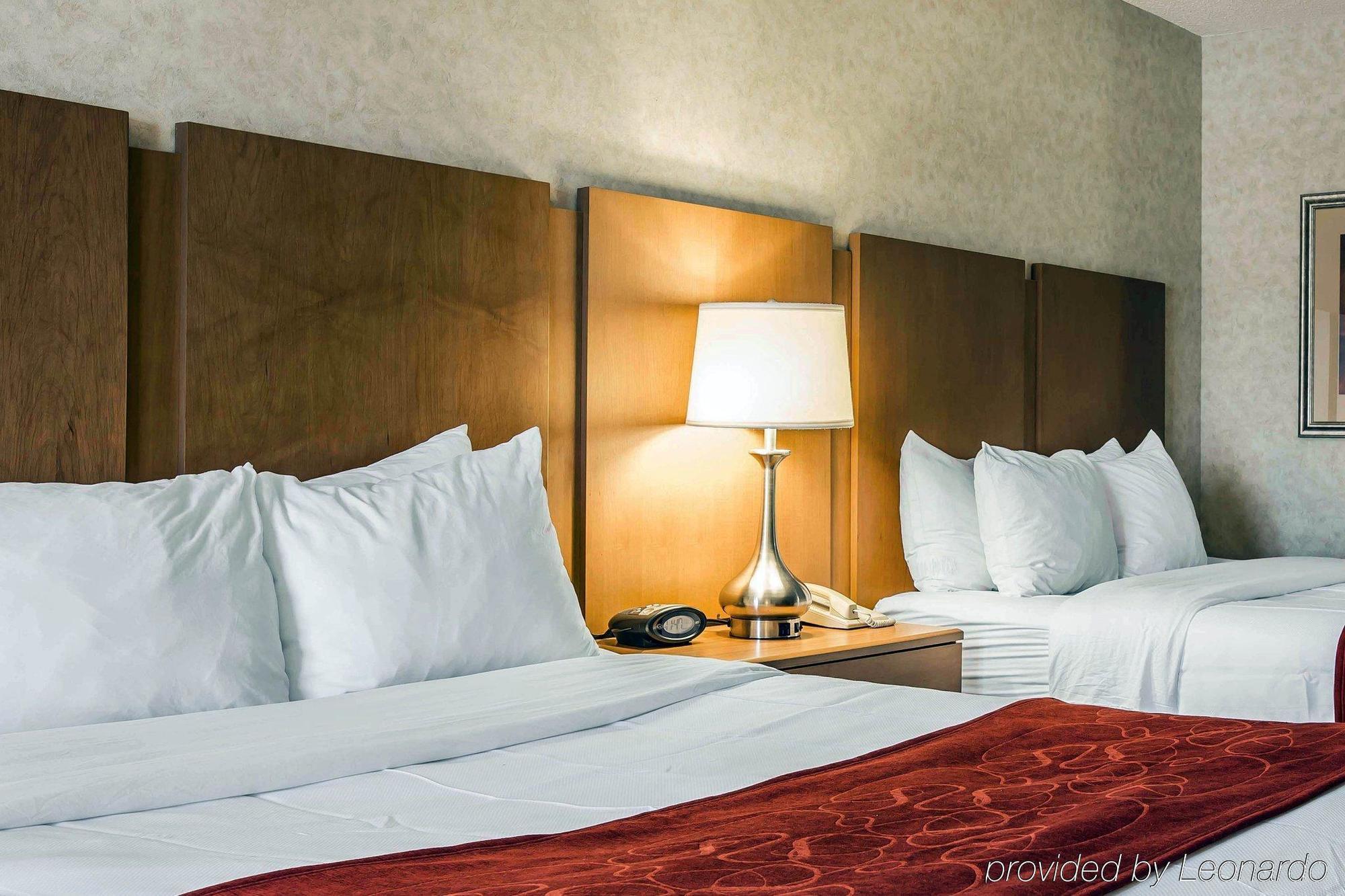 Comfort Suites Hanes Mall Уинстон-Сейлем Экстерьер фото