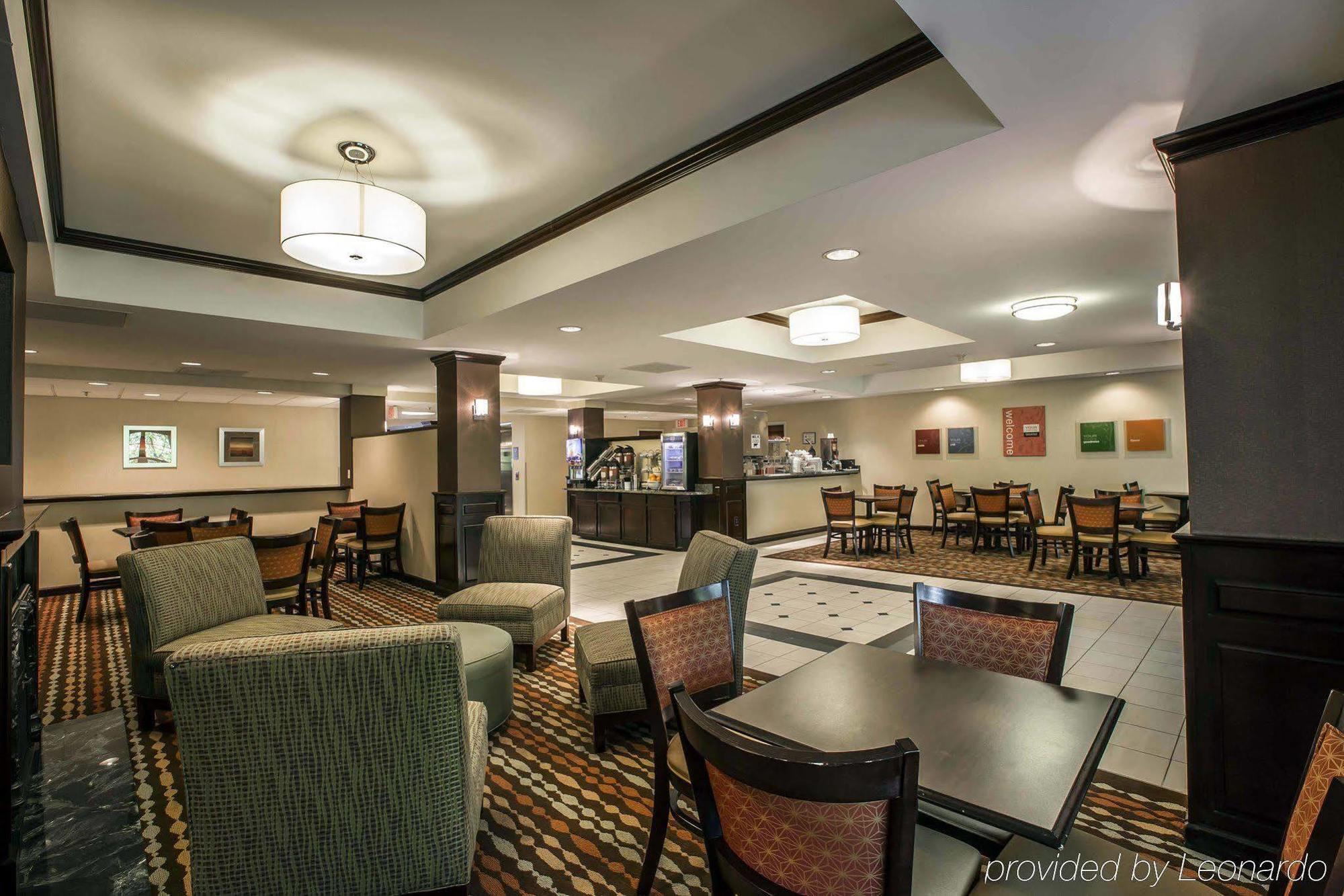Comfort Suites Hanes Mall Уинстон-Сейлем Экстерьер фото