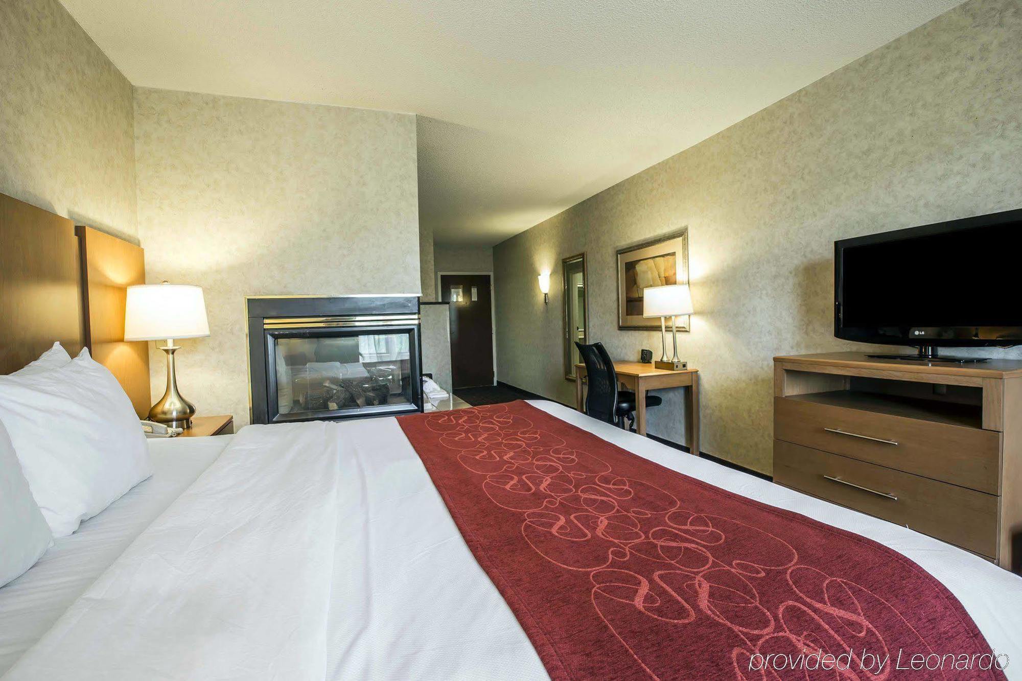 Comfort Suites Hanes Mall Уинстон-Сейлем Экстерьер фото